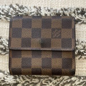 Louis Vuitton Damier Short Wallet